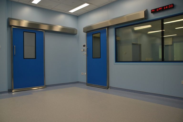 Benefits of Dortek Hygienic Door Systems